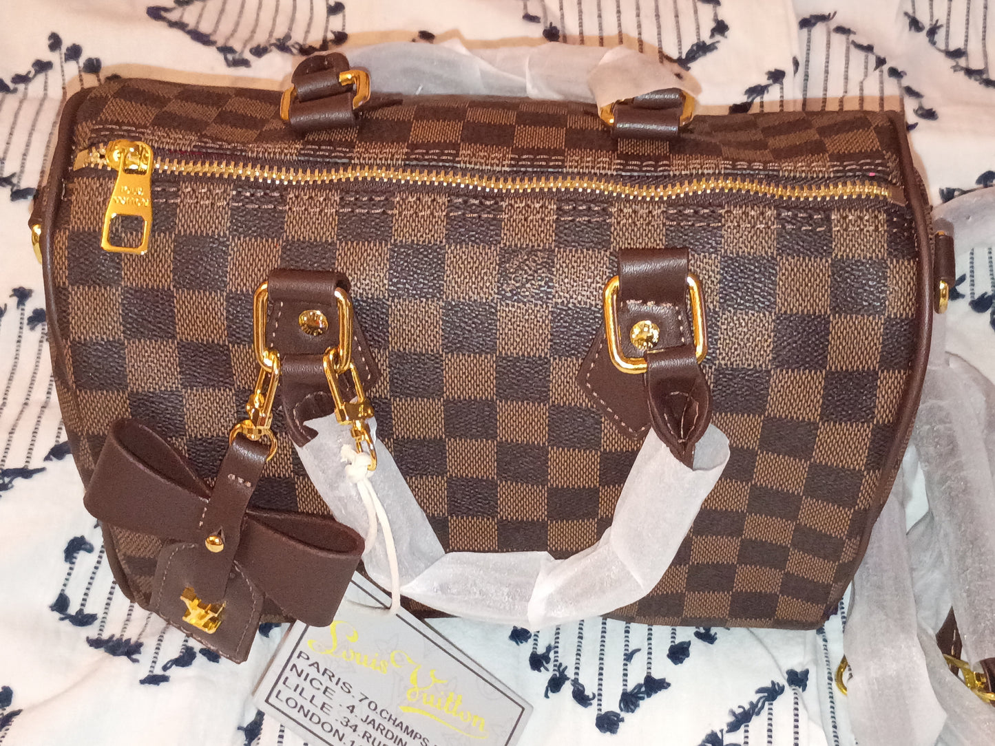 Checkered Speedy And Wallet