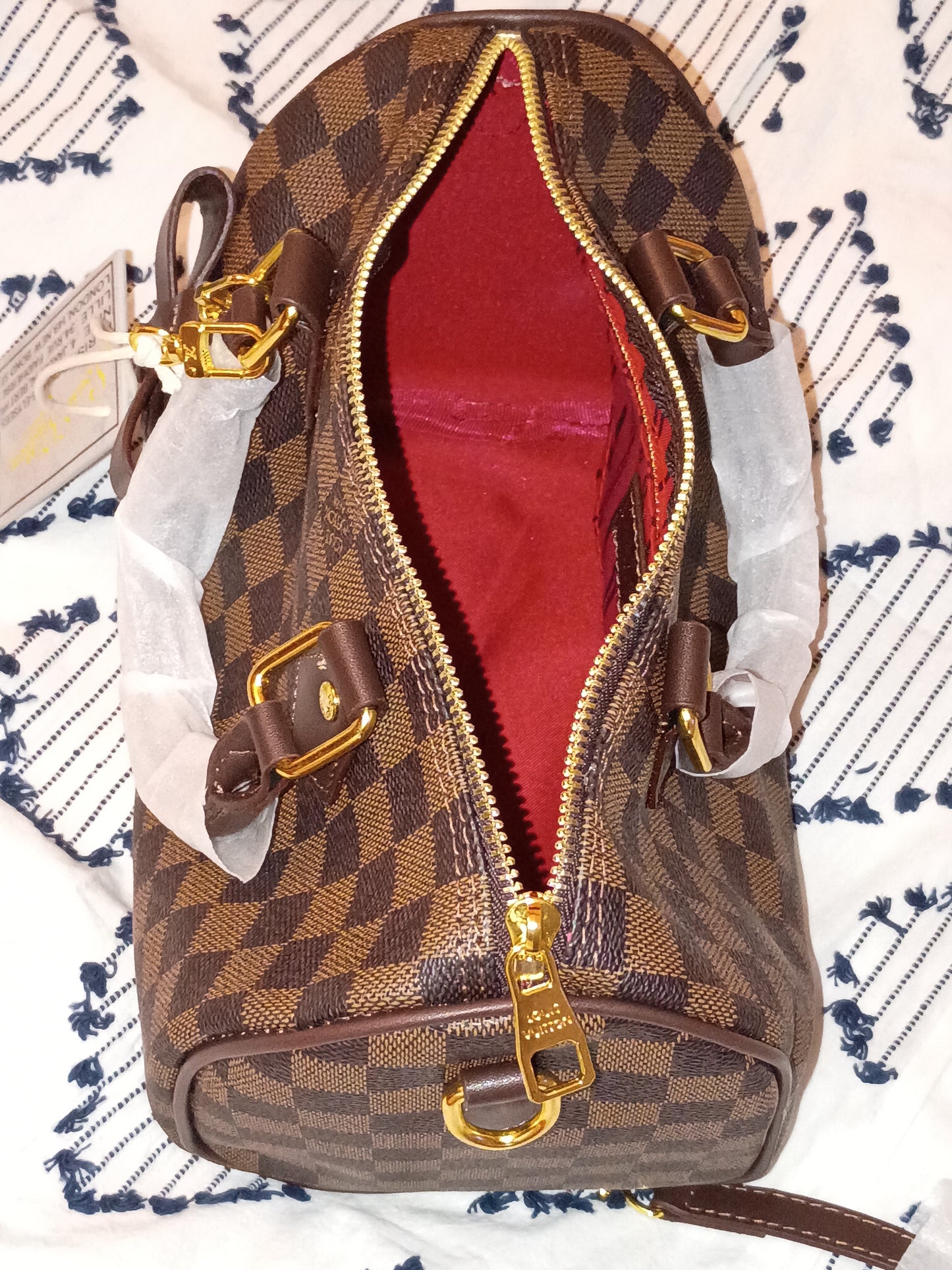 Checkered Speedy And Wallet